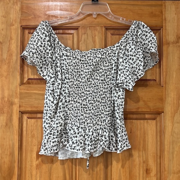 Japna Floral Ruffle Blouse Size Large NWT - Picture 5 of 9